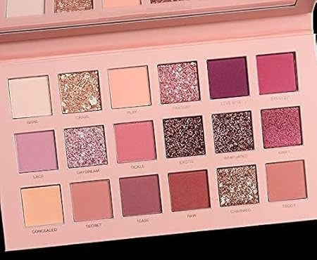 NUDE EYESHADOW PALETTE